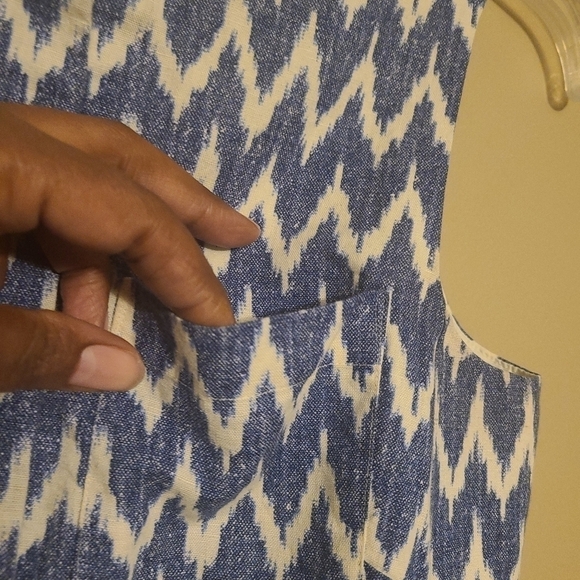 J. Crew Factory | Women's Zig Zag Print Buttoned Pocketed Shorts Romper (Size 4) - Picture 6 of 13